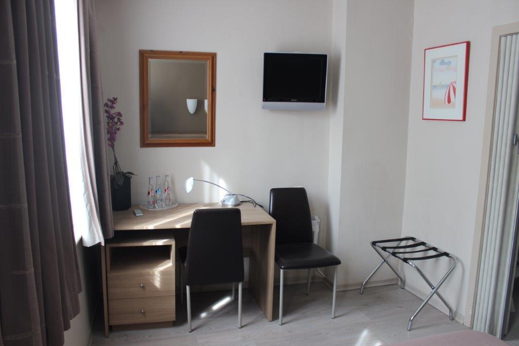 Hotel Bloom Dixmude Extérieur photo